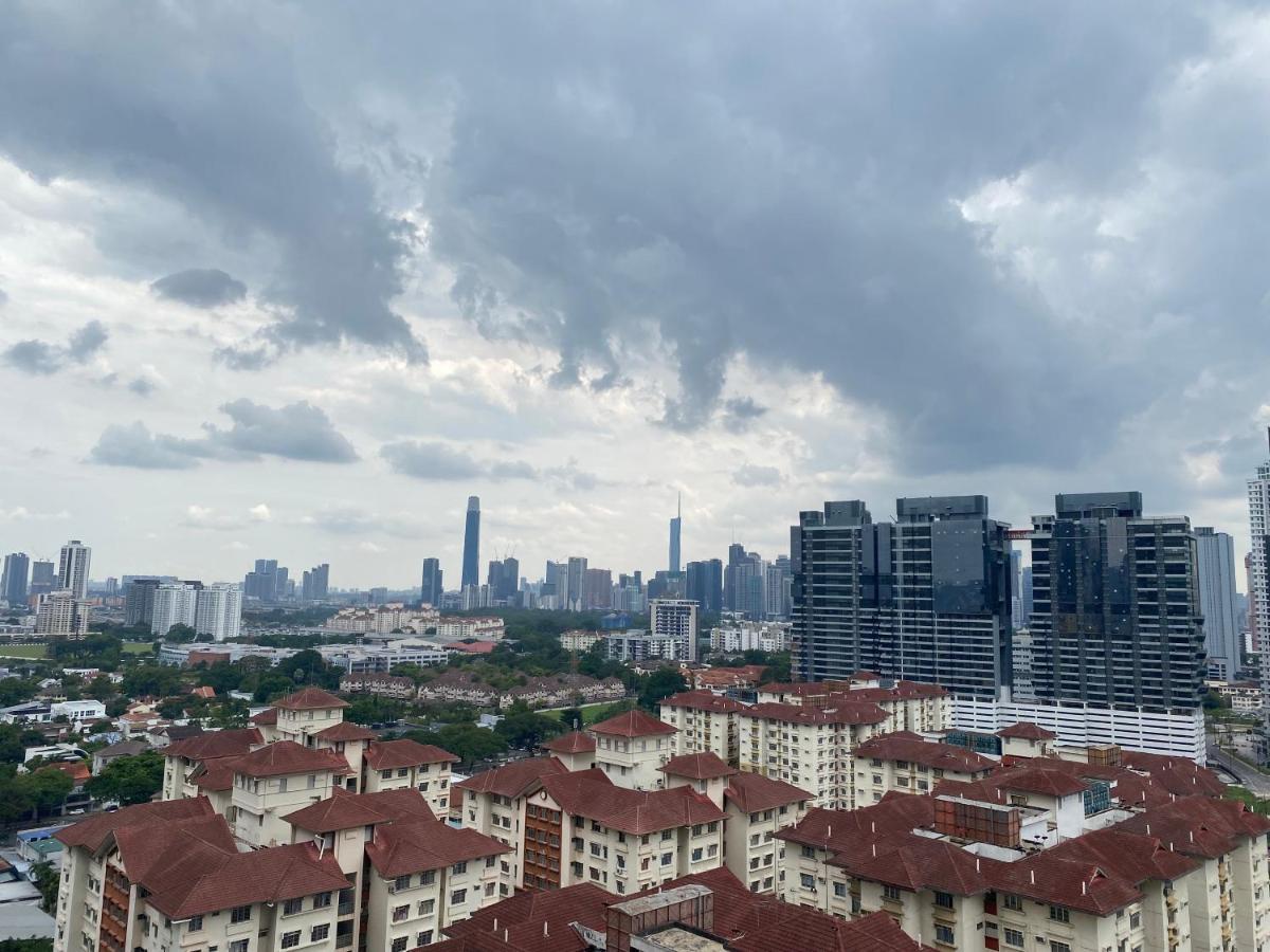 Reizz Residence By Leo Suites Kuala Lumpur Eksteriør bilde